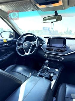 نيسان ألتيما